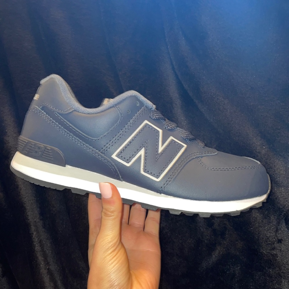 574 Classic New Balance Sneakers
